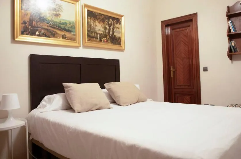 Ohliving Cerrajeria Villa Seville 0*,  Spain